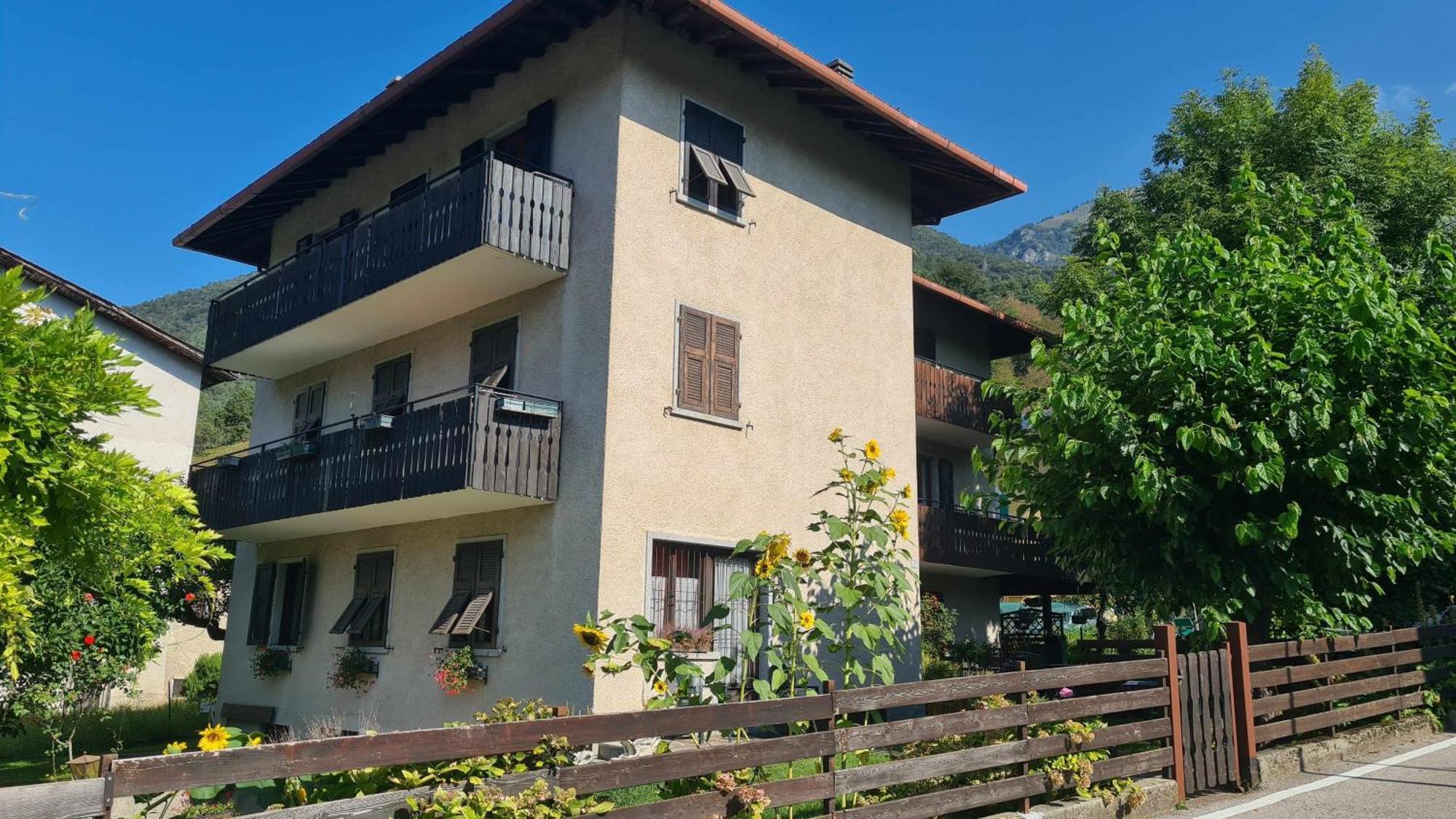 Bioledro Casa Lena Daire Mezzolago Dış mekan fotoğraf