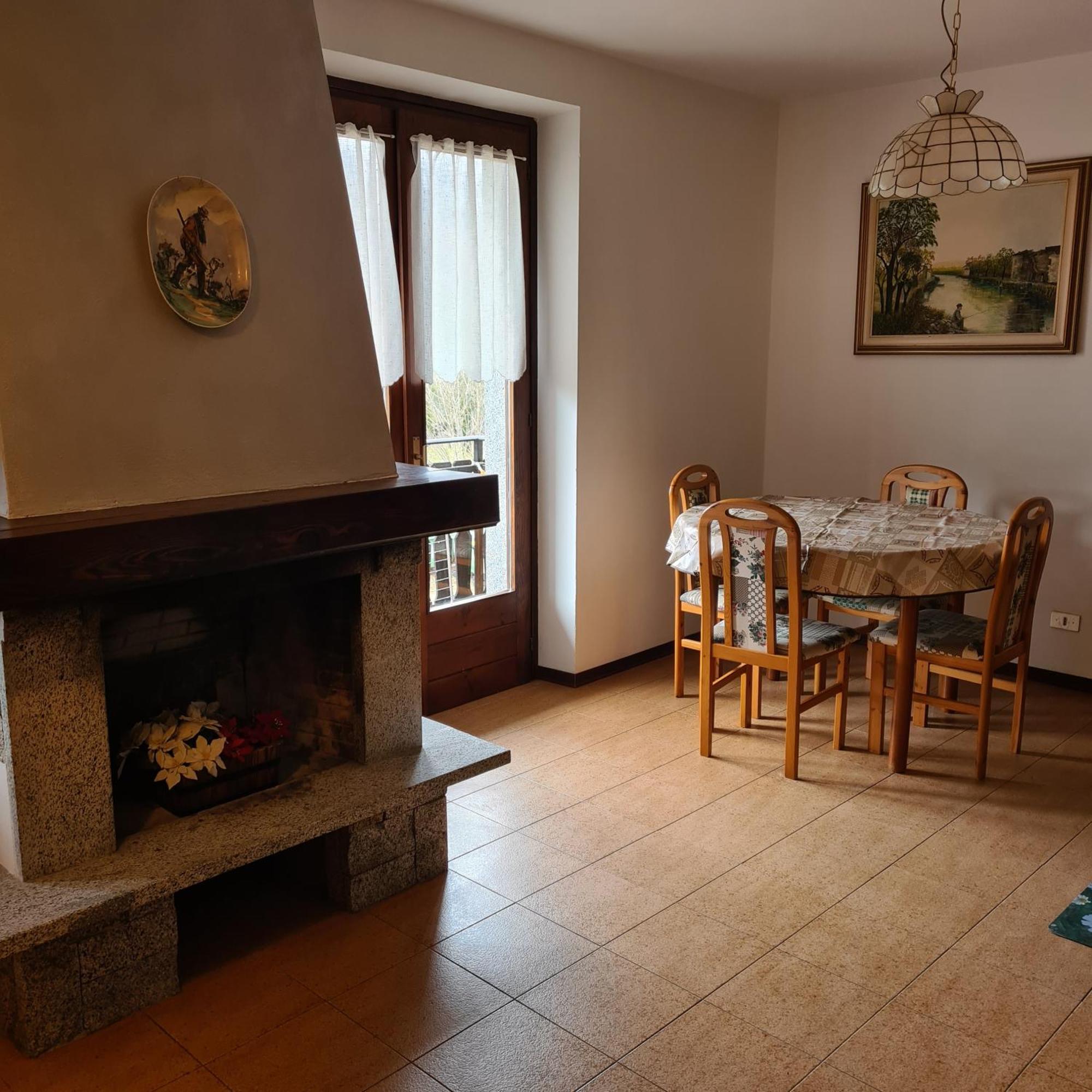 Bioledro Casa Lena Daire Mezzolago Dış mekan fotoğraf